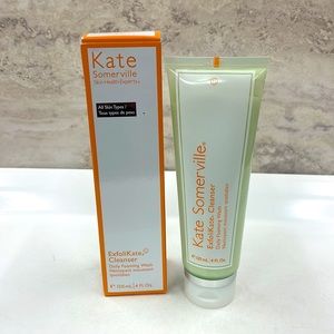 EXFOLIKATE® CLEANSER DAILY FOAMING WASH (NEW)